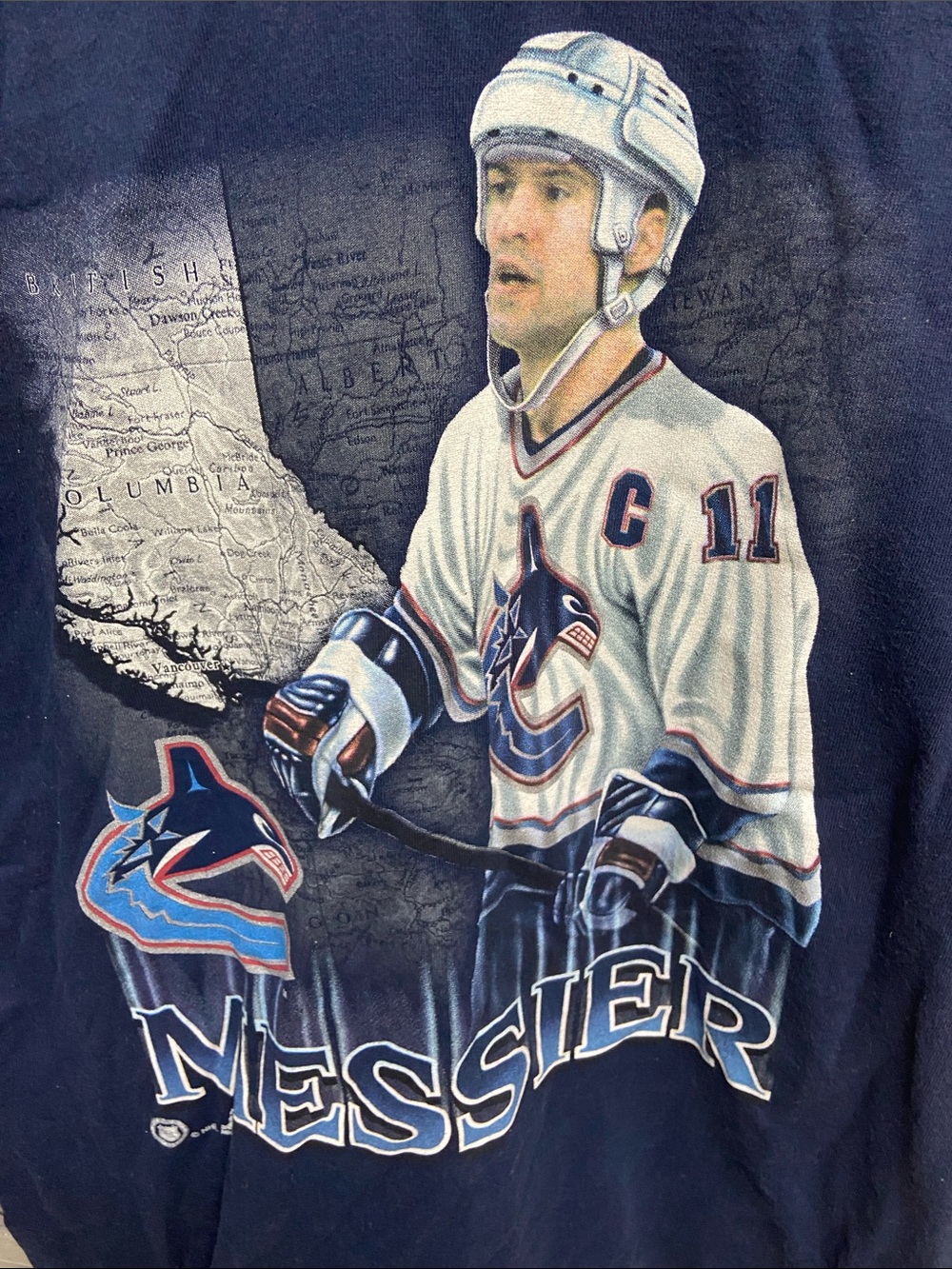 Vintage Pro Player Navy Vancouver Canucks Messier Graphic Tee